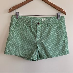GAP green print shorts .